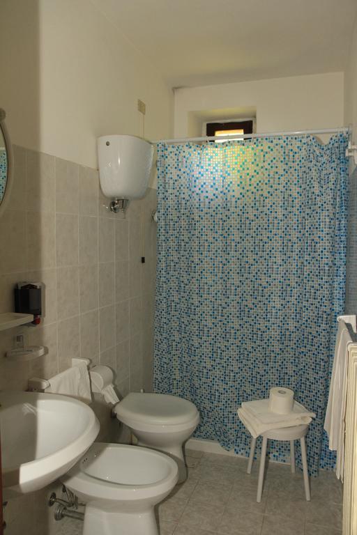Hotel La Quiete Assisi Room photo