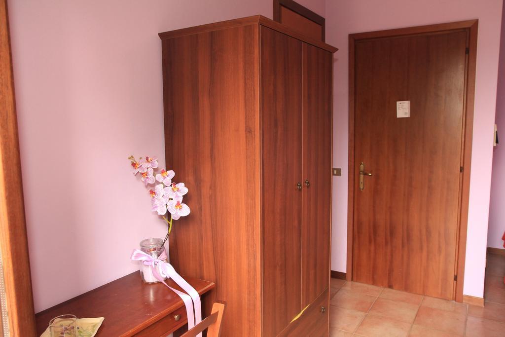 Hotel La Quiete Assisi Room photo