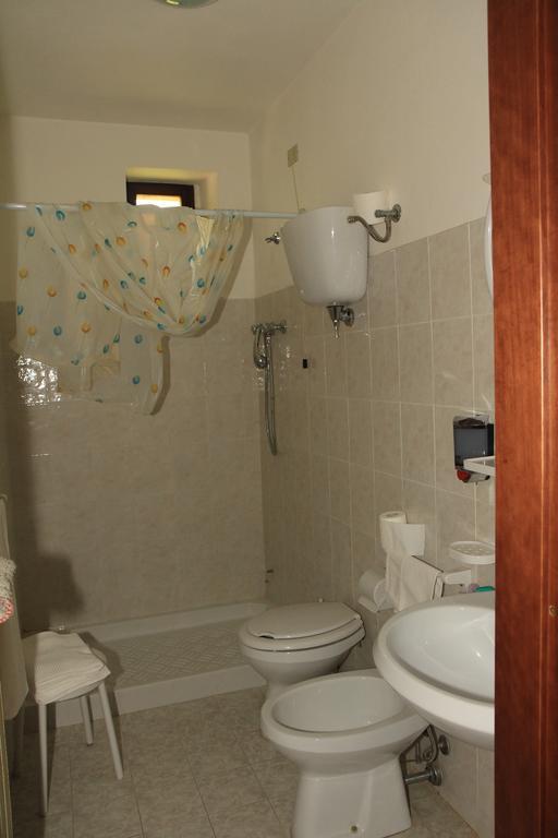 Hotel La Quiete Assisi Room photo